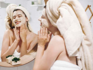 benefícios do esfoliante facial